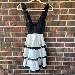 XS NWT Bebe Tiered Silk Lace Mini Dress Y2K Cutout Ruffle Party Lolita Coquette